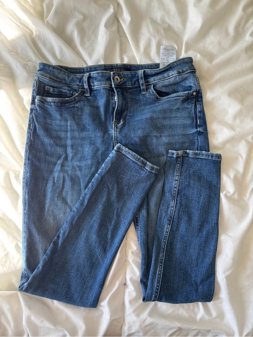 GUESS Women's Medium Blue Skinny Jeans
